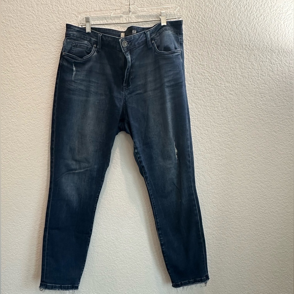 Kut from the Kloth Blue Ankle Cropped Jeans